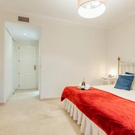 Urban Exclusivity At Puerto Banus * Marbella