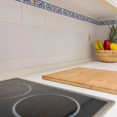 Urban Exclusivity At Puerto Banus *