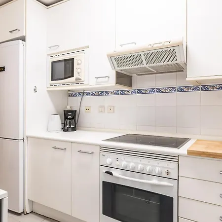 Urban Exclusivity At Puerto Banus Apartment Marbella