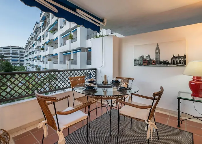 Urban Exclusivity At Puerto Banus
