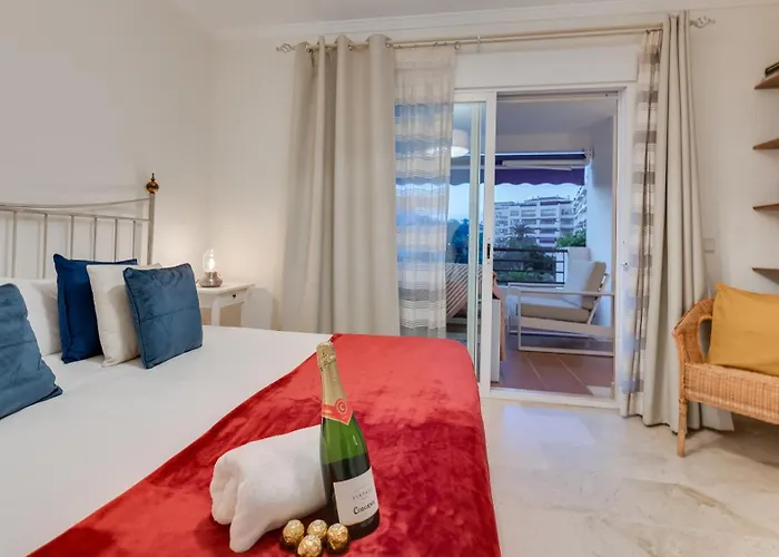 Urban Exclusivity At Puerto Banus * Marbella