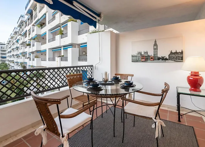 Urban Exclusivity At Puerto Banus *